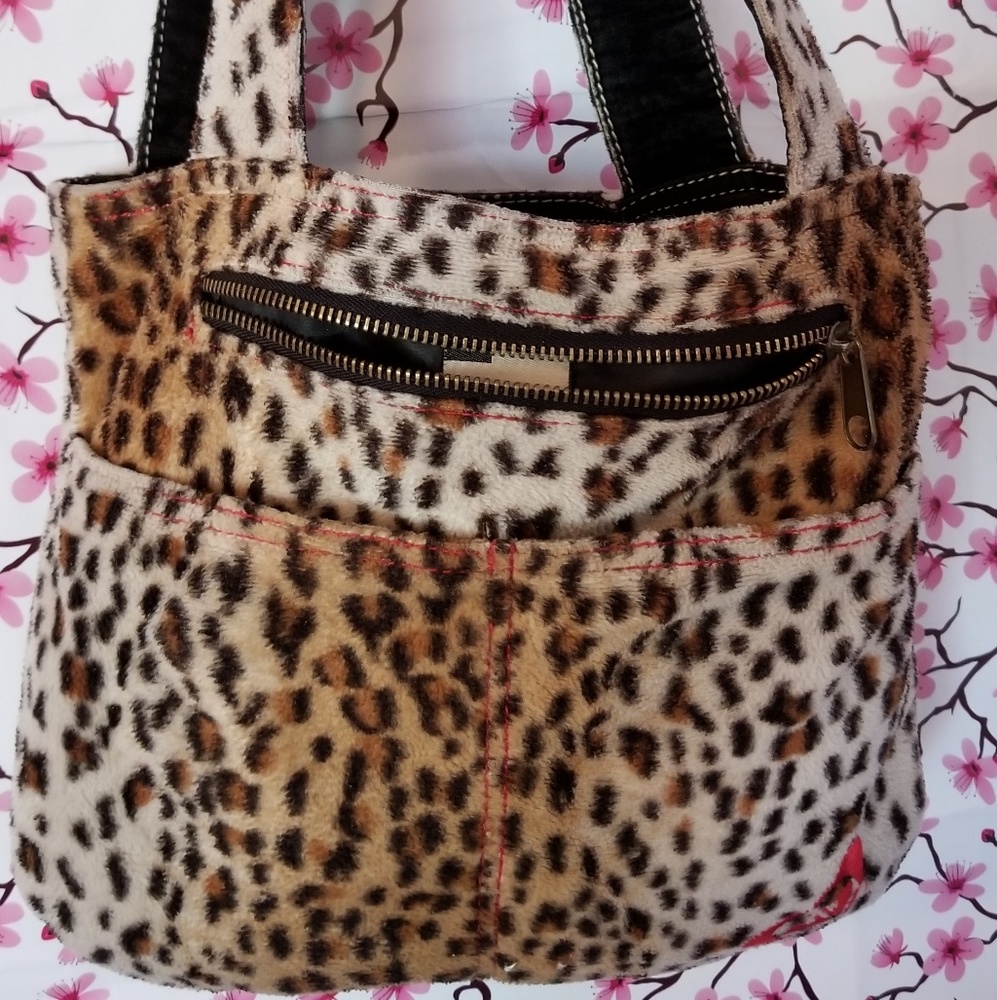 Roxy Fuzzy Leopard Purse (reversible)